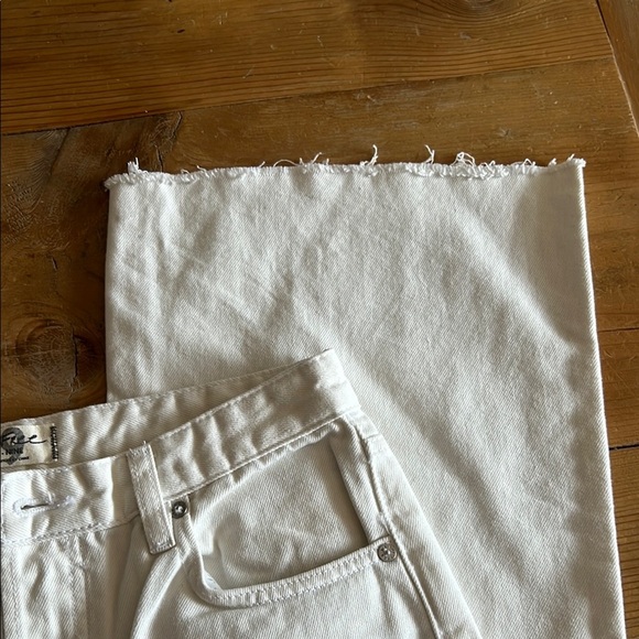 White Denim Jeans - Picture 4 of 6